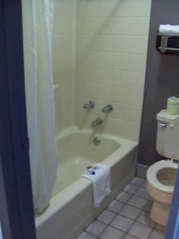 Americas Best Value Inn - Vicksburg Oda fotoğraf